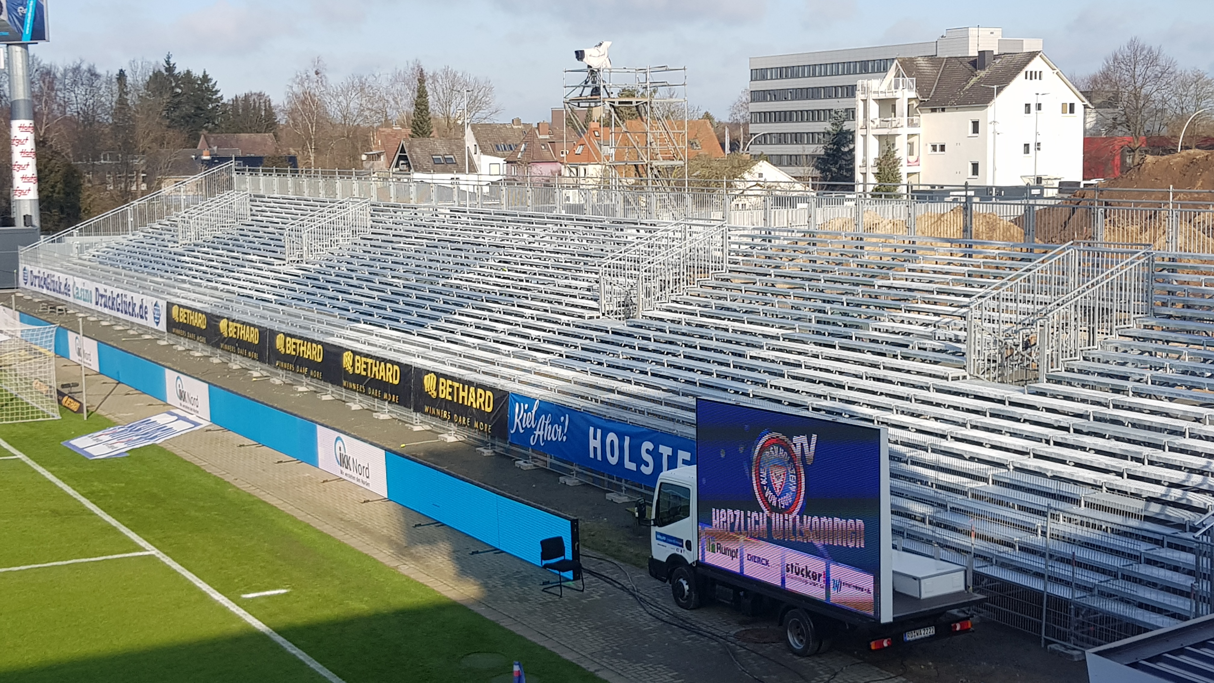 Holstein Stadion Stadt Halt Sich Mit Zeitplan Zuruck Stadionwelt