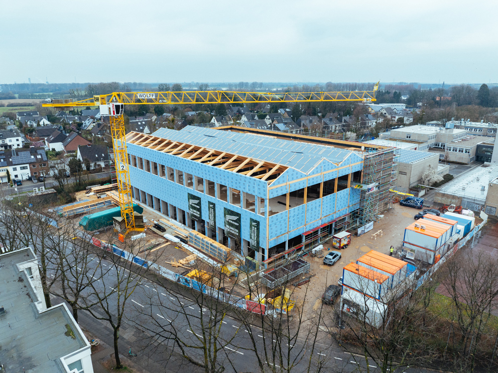 Bis Ende des Jahres sollen die Arbeiten an der 8-Fach-Halle abgeschlossen sein.