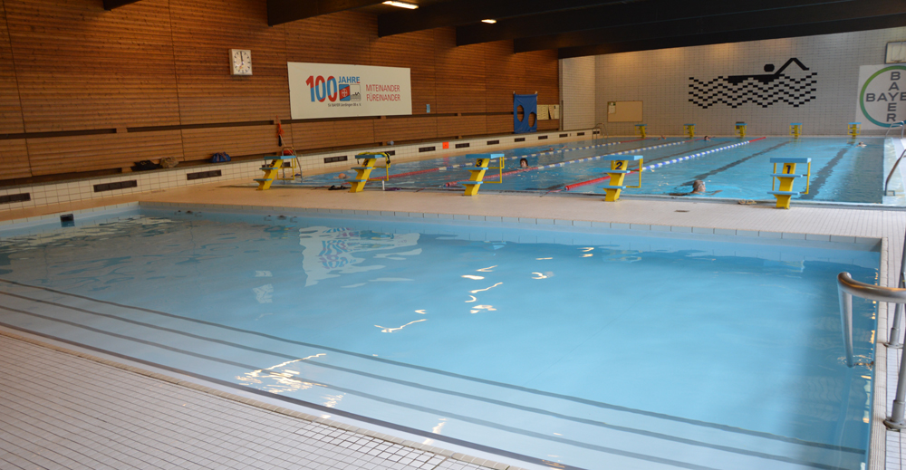 Lehrschwimmbecken im Schwimmbad des SV Bayer Uerdingen 08.