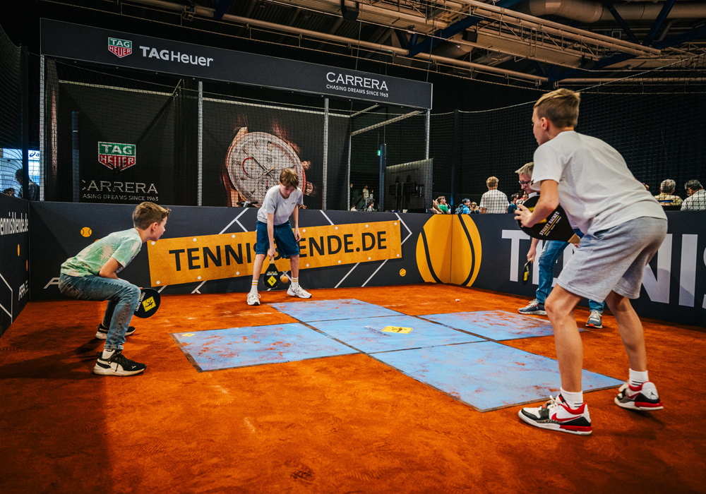 Das Rahmenprogramm der diesjährigen WTA Porsche Open in Stuttgart zeigt, wie Street Racket auch Sportevents bereichern kann.
