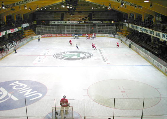 Die Kapazität der Klagenfurter Eishalle könnte bei der Sanierung um 10 Prozent erhöht werden.