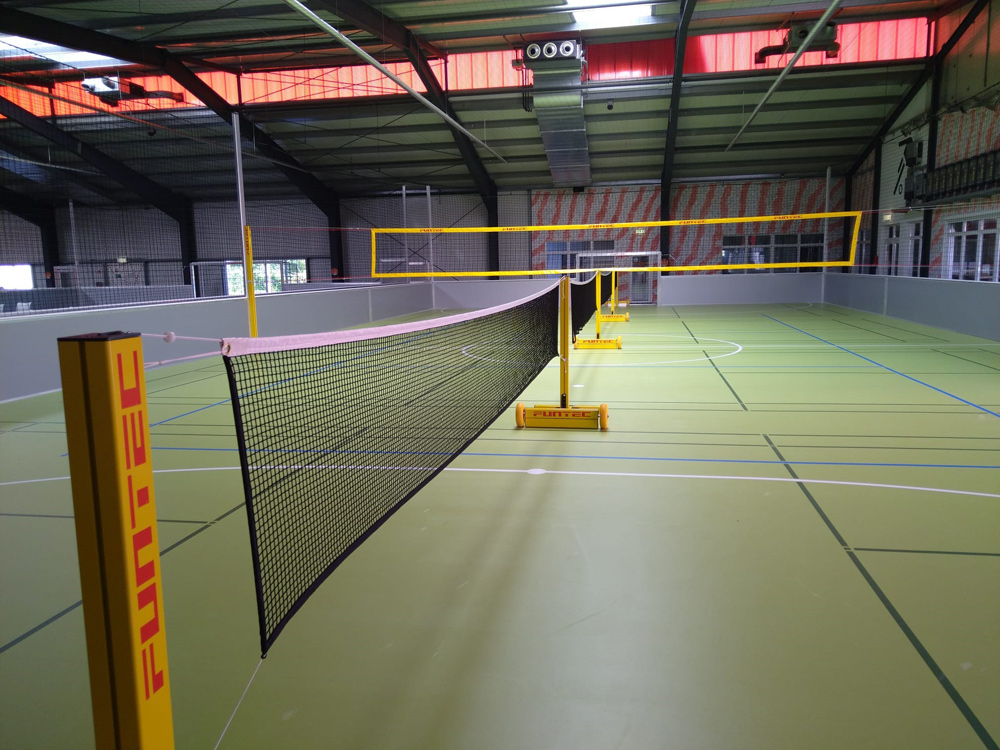 FUNTEC lieferte auch die nötige Ausstattung für Volleyball und Badminton.