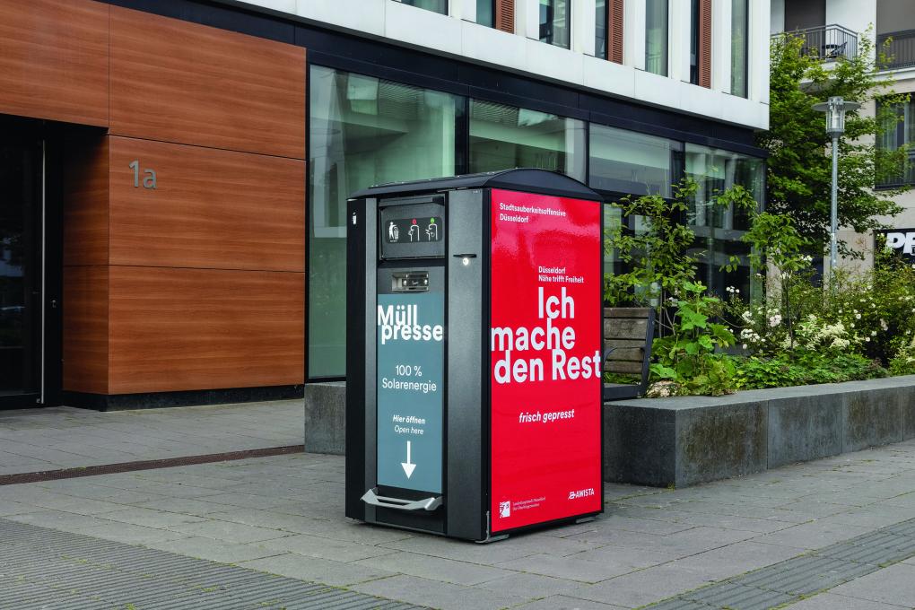 Der intelligente Abfallbehälter CITYSOLAR steht für modernes Abfallmanagement mit nachhaltiger Technologie und hoher Benutzerfreundlichkeit.